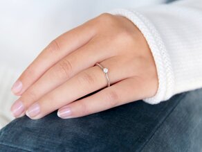 Verlobungsring Heaven 6 in 14K Weißgold mit Diamant 0,10ct G/SI