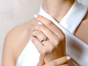 Verlobungsring Modern in 9K Weißgold mit Labordiamant 1,00ct E/VS