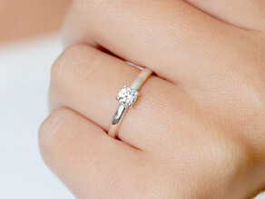 Verlobungsring Pure in 14K Gelbgold mit Diamant 0,30ct G/SI