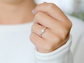 Verlobungsring Pure in 14K Gelbgold mit Diamant 0,30ct G/SI