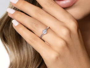Verlobungsring The One in 18K Gelbgold mit Diamant 0,60ct G/IF