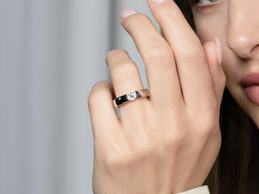 Verlobungsring Destiny in 18K Roségold mit Diamant 0,40ct H/SI