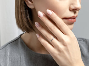 Verlobungsring Serenity Diamond in 9K Weißgold mit Diamanten 0,02ct G/SI