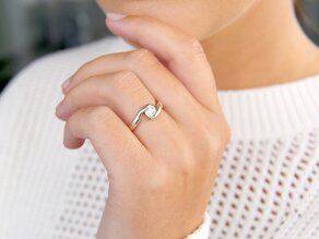 Verlobungsring Twist in Platin 950/- mit Labordiamant 0,50ct E/VS